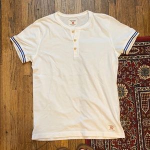 Lightweight Henley tee - white with blue tipping